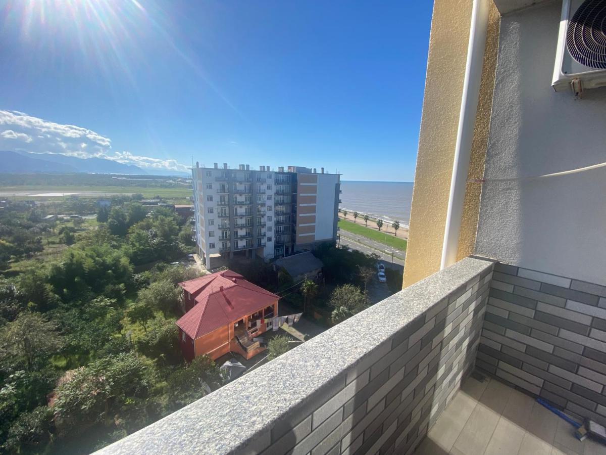 Jasmine Apartment In New Bulvar บาทูมิ ภายนอก รูปภาพ