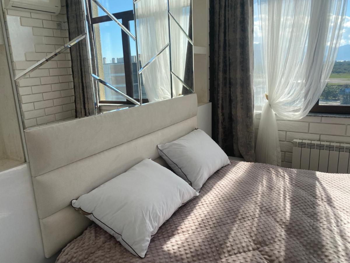 Jasmine Apartment In New Bulvar บาทูมิ ภายนอก รูปภาพ