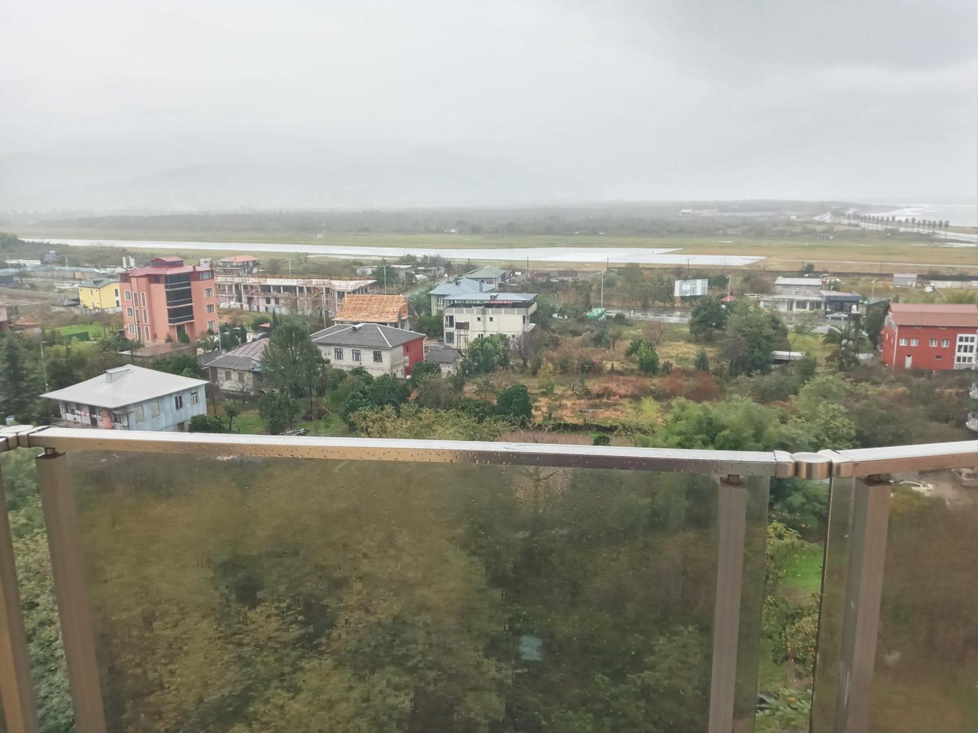 Jasmine Apartment In New Bulvar บาทูมิ ภายนอก รูปภาพ